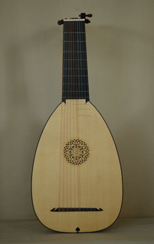 Front view of 10 course C45 Magno dieffopruchar - Grant Tomlinson Lutemaker